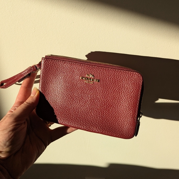 Coach Double Corner Zip Wristlet Leather Phone Wallet In Wine - Picture 3 of 12